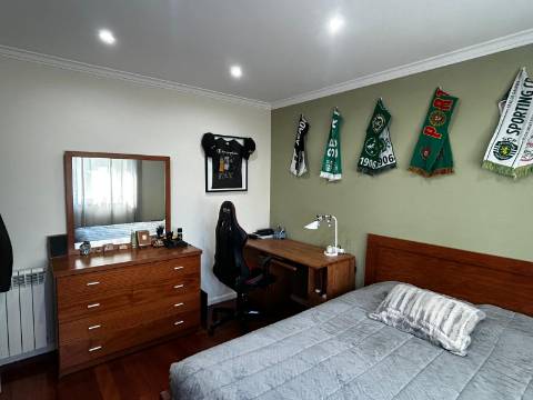 Moradia Isolada T3 em Escapães