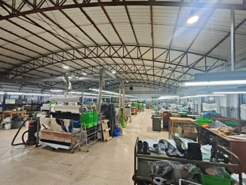 Armazém Industrial em Cesar