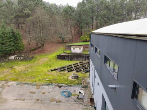 Armazém Industrial em Cesar