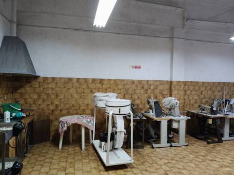 Armazém Industrial em Cesar