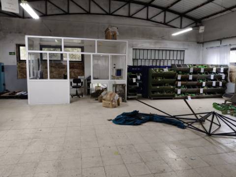 Armazém Industrial em Cesar