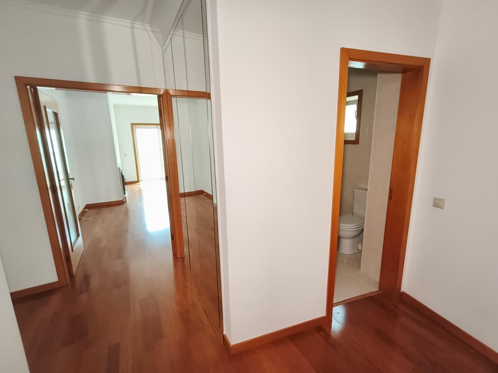 Apartamento T2 em São João da Madeira