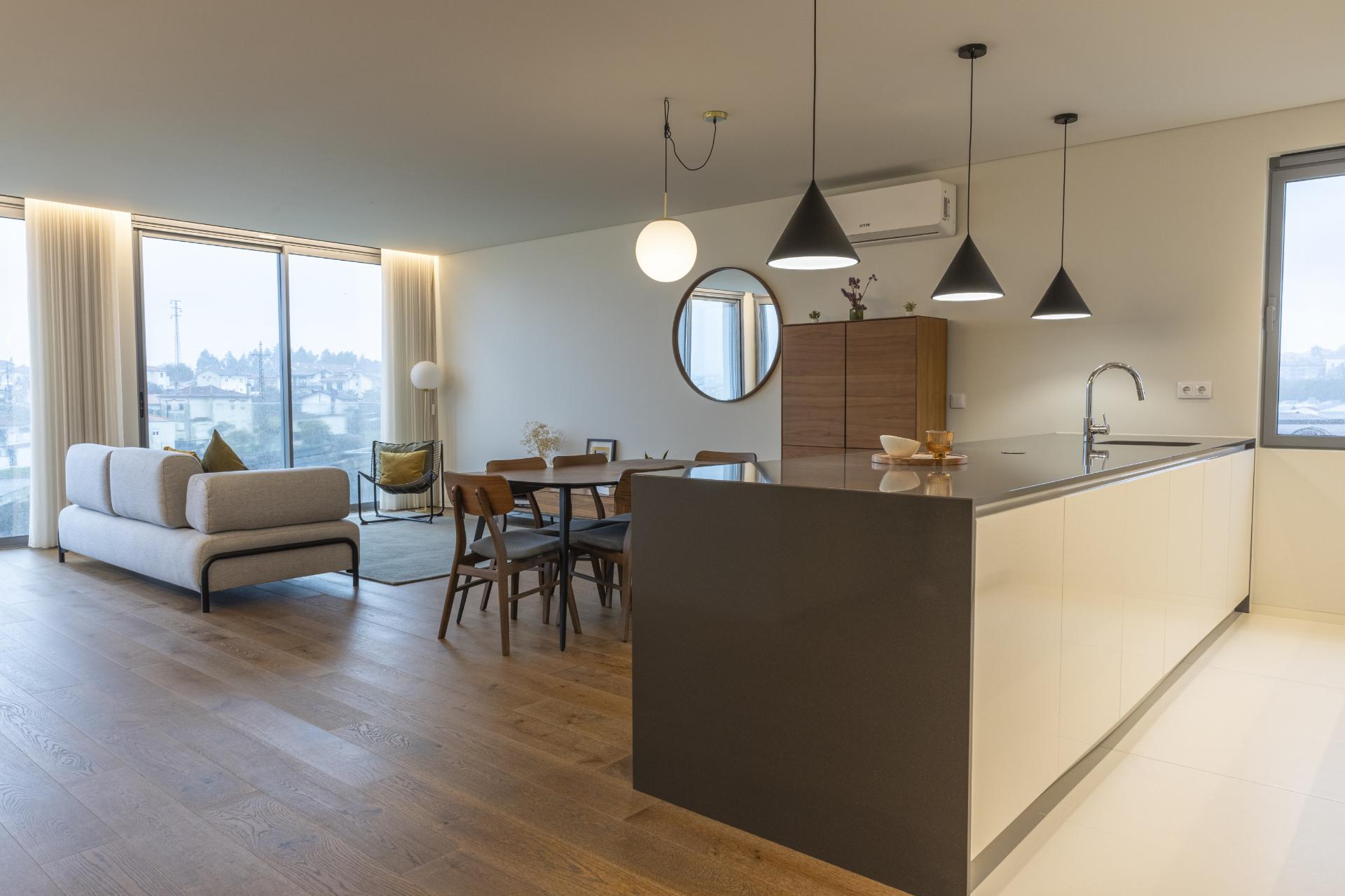 Apartamentos T3 novos no centro de São João da Madeira