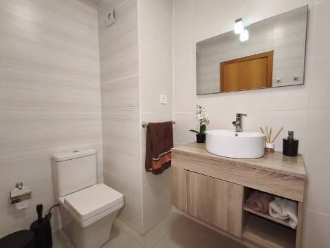 Apartamento T3 com varanda em Grijó