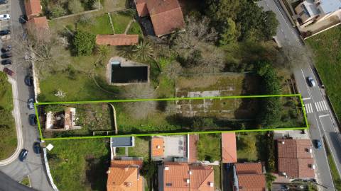 Terreno em São João da Madeira