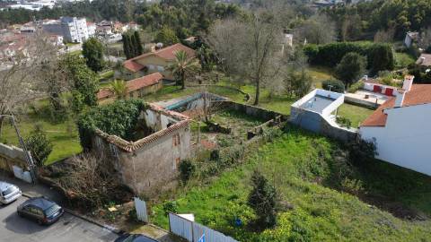 Terreno em São João da Madeira