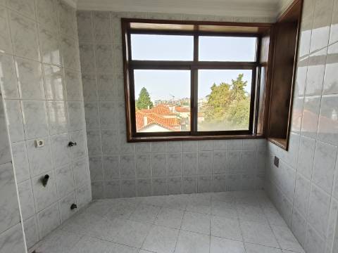 Apartamento para Arrendar em São João da Madeira