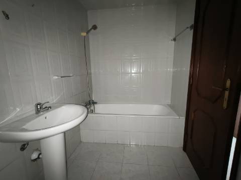 Apartamento para Arrendar em São João da Madeira