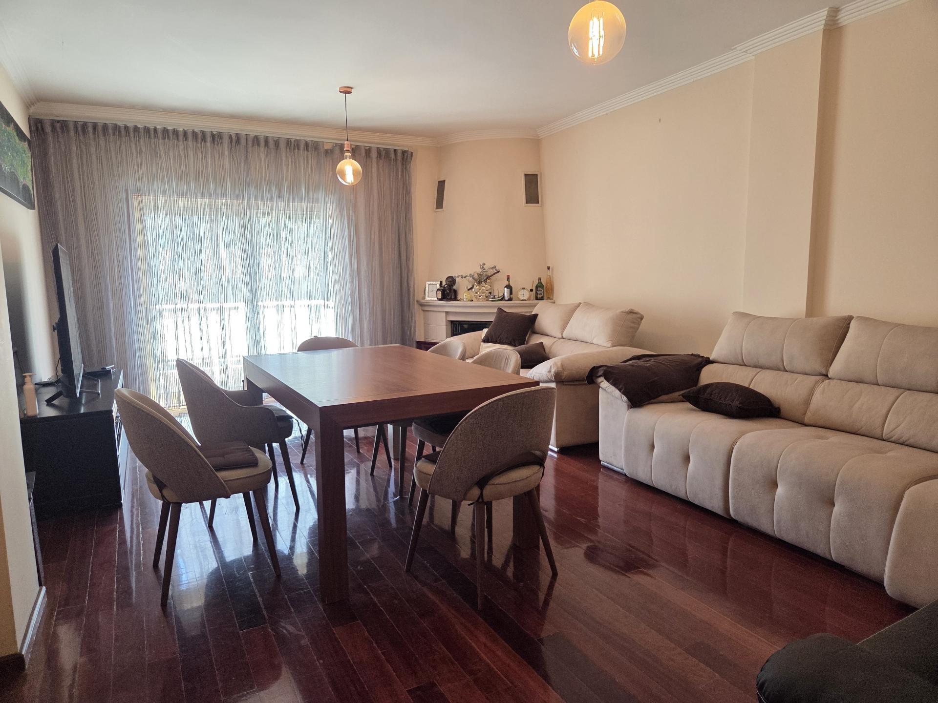 Apartamento T3 em São João da Madeira