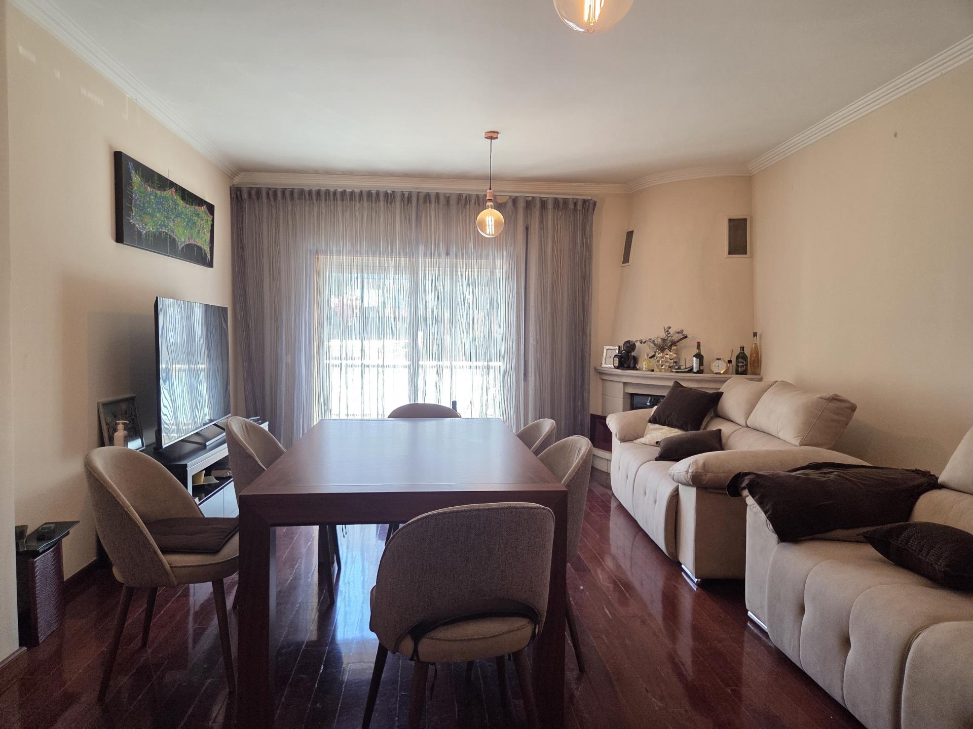 Apartamento T3 em São João da Madeira