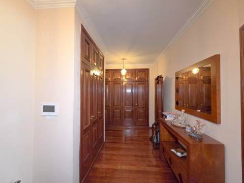 Apartamento T3 em São João da Madeira