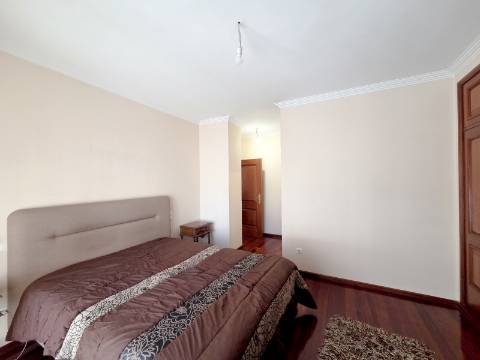 Apartamento T3 em São João da Madeira