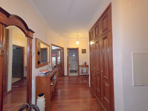 Apartamento T3 em São João da Madeira