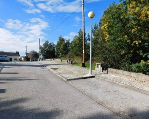 Terreno Urbano no Luso