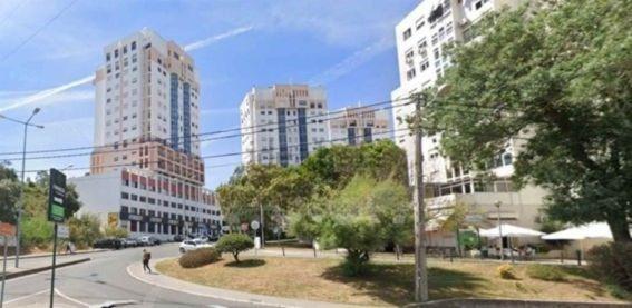 Espaço Comercial em Loures