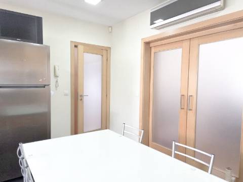 Moradia T4 em banda em Oliveira de Azeméis