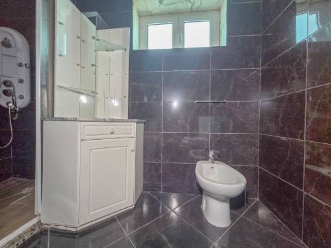 Moradia geminada T4 Em Felgueiras