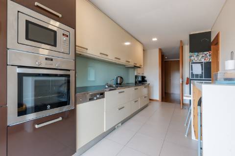 Apartamento T3 no Centro de Carregosa