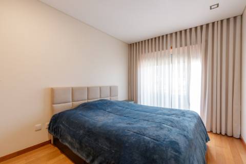 Apartamento T3 no Centro de Carregosa