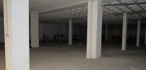 ARMAZÉM INDUSTRIAL - CENTRO QUELUZ