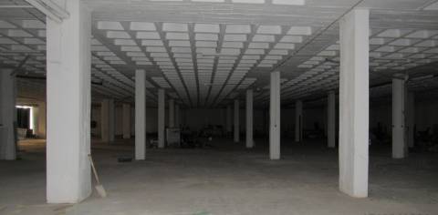 ARMAZÉM INDUSTRIAL - CENTRO QUELUZ