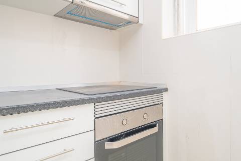 || OPORTUNIDADE INVESTIMENTO | Moradia Bi-Familiar T3 + T2 | TOTALMENTE REMODELADA ||