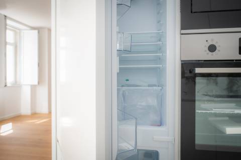 | APARTAMENTO T4 DUPLEX | ZONA RIBEIRINHA | 200 MT RIO SADO |