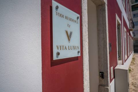 | APARTAMENTO T4 DUPLEX | ZONA RIBEIRINHA | 200 MT RIO SADO |