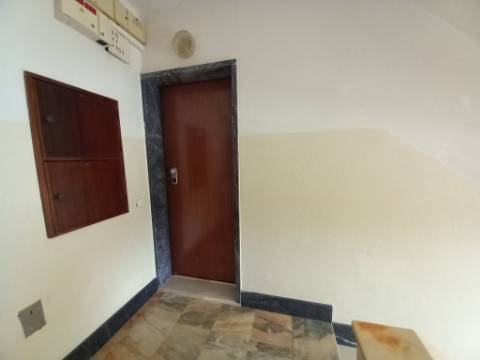 || TOTALMENTE REMODELADO | Apartamento T2 | LOGRADOURO | PERTO DA PRAIA | ERICEIRA ||