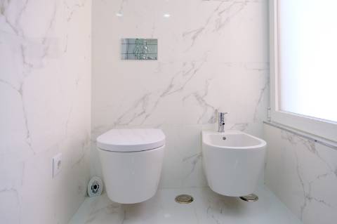 || Moradia de Luxo || T4 com Piscina || Aroeira ||