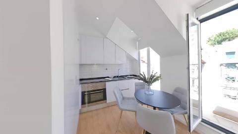 T2 TOTALMENTE REMODELADO E MOBILADO | VISTA RIO | GRAÇA