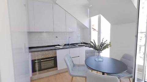 T2 TOTALMENTE REMODELADO E MOBILADO | VISTA RIO | GRAÇA