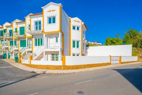 MORADIA T3+1 RENOVADA | VISTA MAR | PRAIA | SURF | NATUREZA