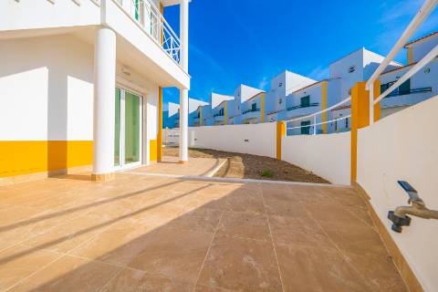 MORADIA T3+1 RENOVADA | VISTA MAR | PRAIA | SURF | NATUREZA