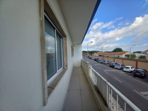 OPORTUNIDADE! T4 TOTALMENTE REMODELADO | EXCELENTE INVESTIMENTO