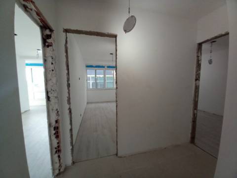 OPORTUNIDADE! T4 TOTALMENTE REMODELADO | EXCELENTE INVESTIMENTO