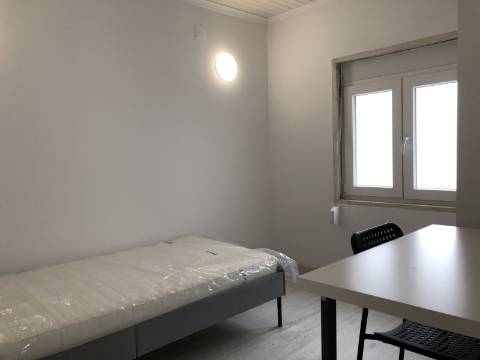 | EXCELENTE INVESTIMENTO | 7% RENTABILIDADE | ARRENDAMENTO ESTUDANTES |