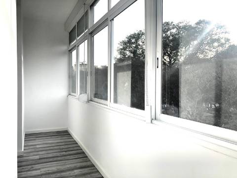 || RENOVADO | Apartamento T1 NO CENTRO LISBOA ||