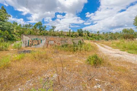 | TERRENO PARA CONSTRUÇÃO | COVAS DE COINA |