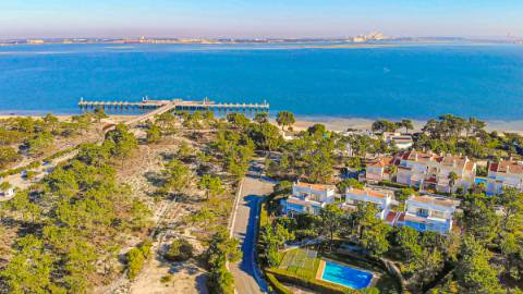 || SOLTROIA | LOTE COM PROJETO APROVADO PARA CONSTRUÇÃO DE 2 MORADIAS ||