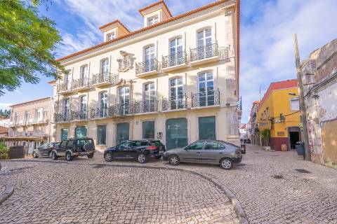 || PRÉDIO HISTÓRICO | MAGNIFICO ESTADO DE CONSERVAÇÃO ||