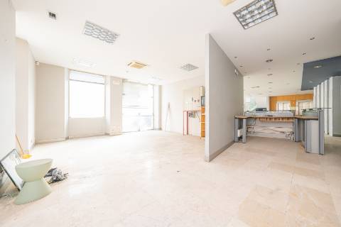 || PRÉDIO HISTÓRICO | MAGNIFICO ESTADO DE CONSERVAÇÃO ||