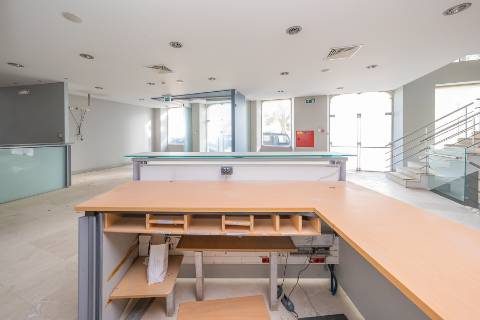 || PRÉDIO HISTÓRICO | MAGNIFICO ESTADO DE CONSERVAÇÃO ||