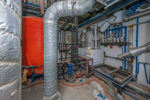 || PRÉDIO HISTÓRICO | MAGNIFICO ESTADO DE CONSERVAÇÃO ||