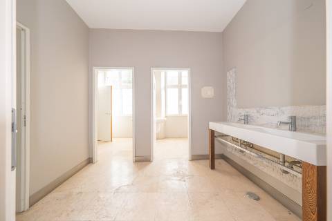 || PRÉDIO HISTÓRICO | MAGNIFICO ESTADO DE CONSERVAÇÃO ||