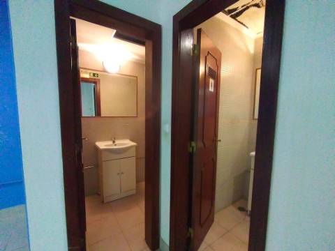 || LOJA 3 PISOS || 208 M2 || CENTRO DO BARREIRO ||