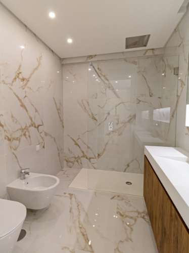 Apartamento de Luxo T3 em Carcavelos: Conforto, Design e Localização Privilegiada