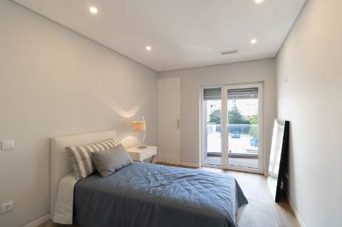 Apartamento T3 de Charme na Quinta das Marianas, Parede - Modernidade, Conforto e Proximidade ao Mar