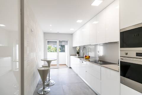 Apartamento T3 de Charme na Quinta das Marianas, Parede - Modernidade, Conforto e Proximidade ao Mar