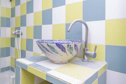 Moradia T4+1 em Campolide - Com Piscina e em Renovação Total com Conforto e Elegância